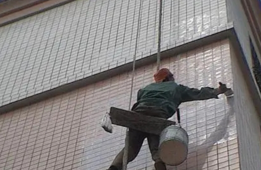 汉中市卫生间漏水维修公司分享下汉中市外墙防水的必要性。